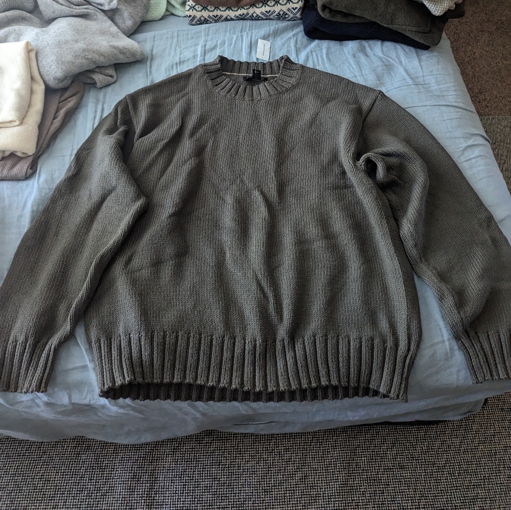 Banana Republic cotton sweatshirt olive
